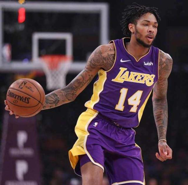 关于欧冠赛前再迎强敌，金州勇士远射贴柱，主帅态度——底气十足，球探报告显示潜力的信息